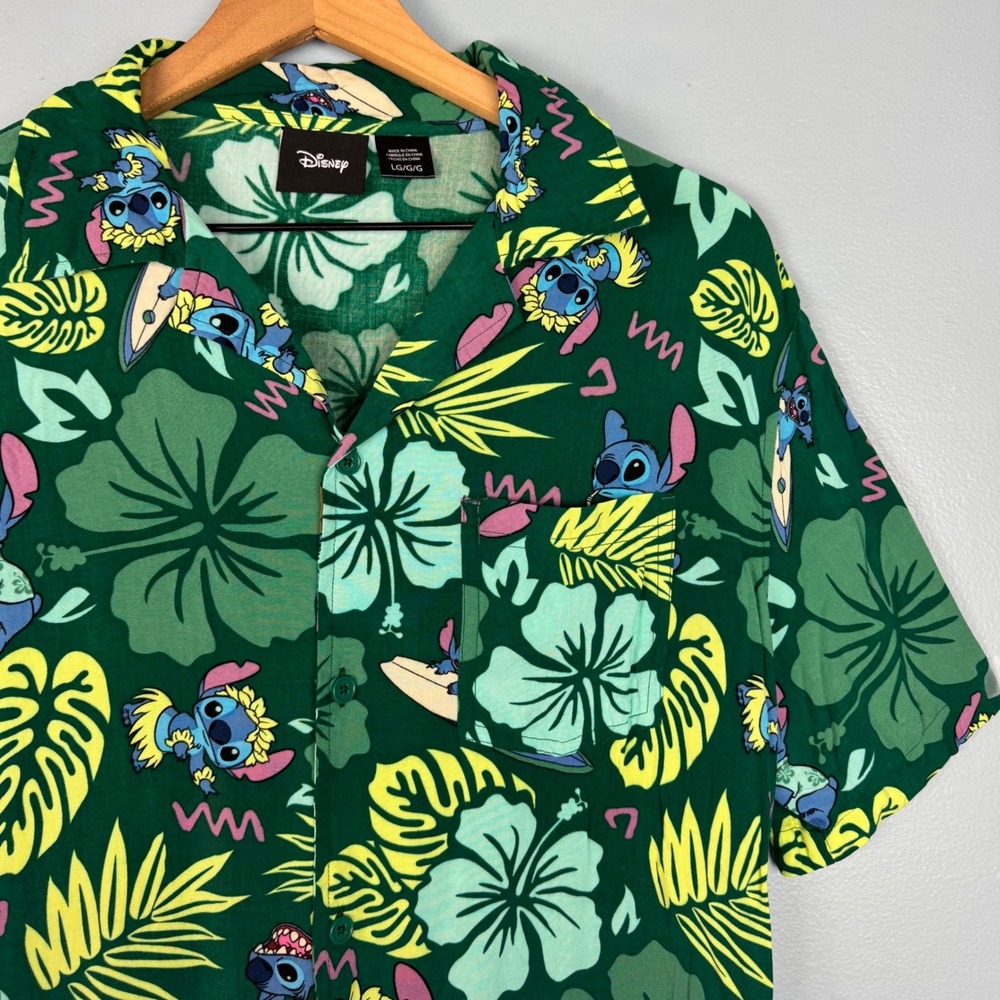 Disney Mens Large Green Stitch Tropical Floral Hawaiian Button Up Rayon Shirt